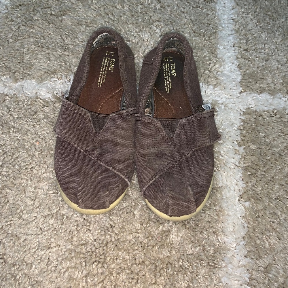 Toddler Toms
